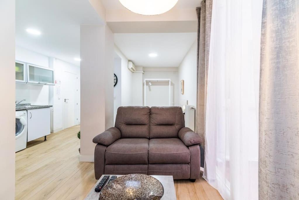 Apartamento Pedro Antonio Parking Gratis — Fotos 1